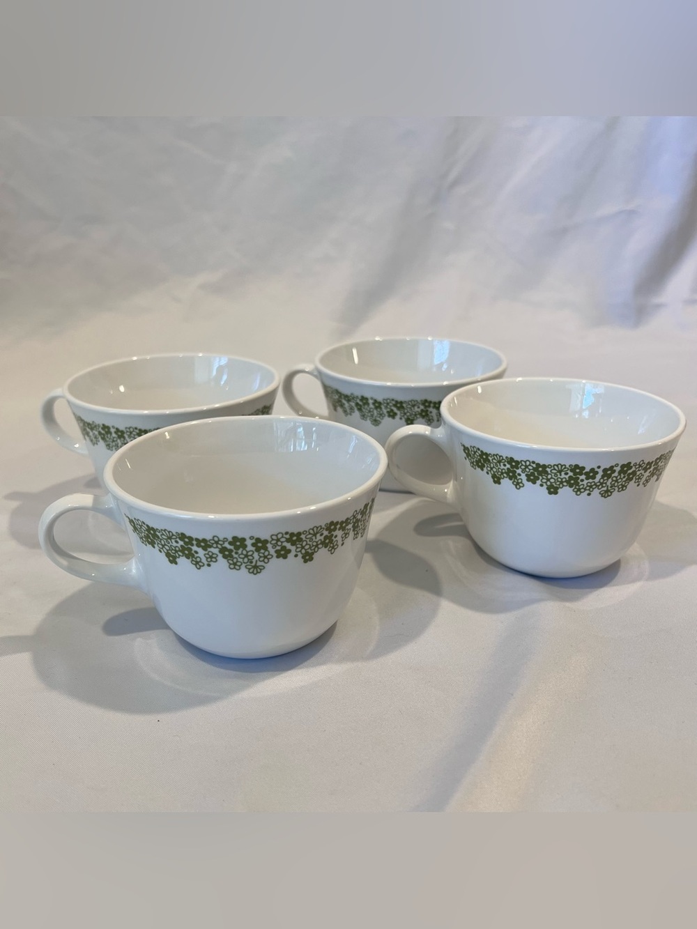 Vintage Corelle Crazy Daisy Spring Blossom Green Mugs Set of 4 Corning USA